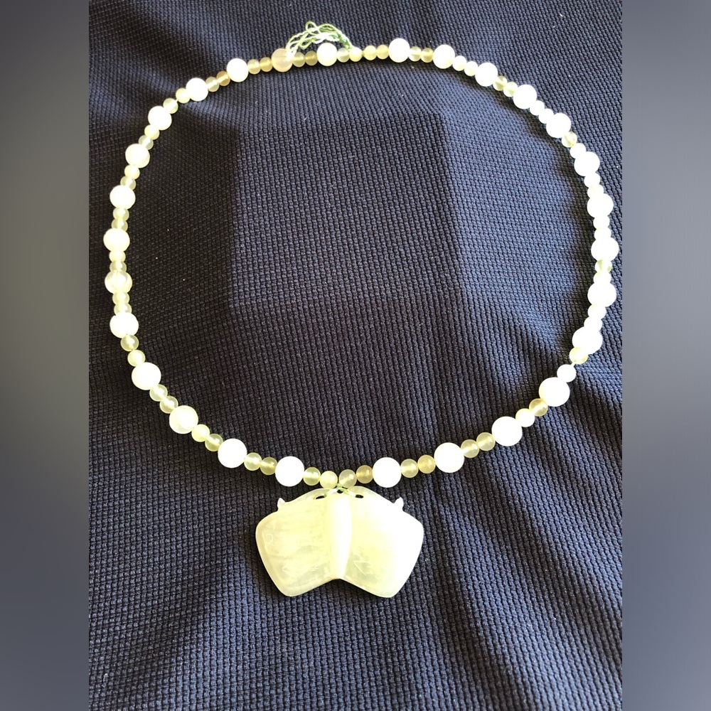 Vintage Chinese Light Green Hand Knotted Jade Bead Necklace 25” Long Butterfly